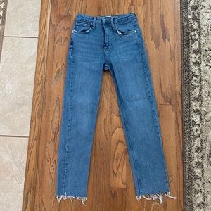 Zara Straight/Skinny Jeans